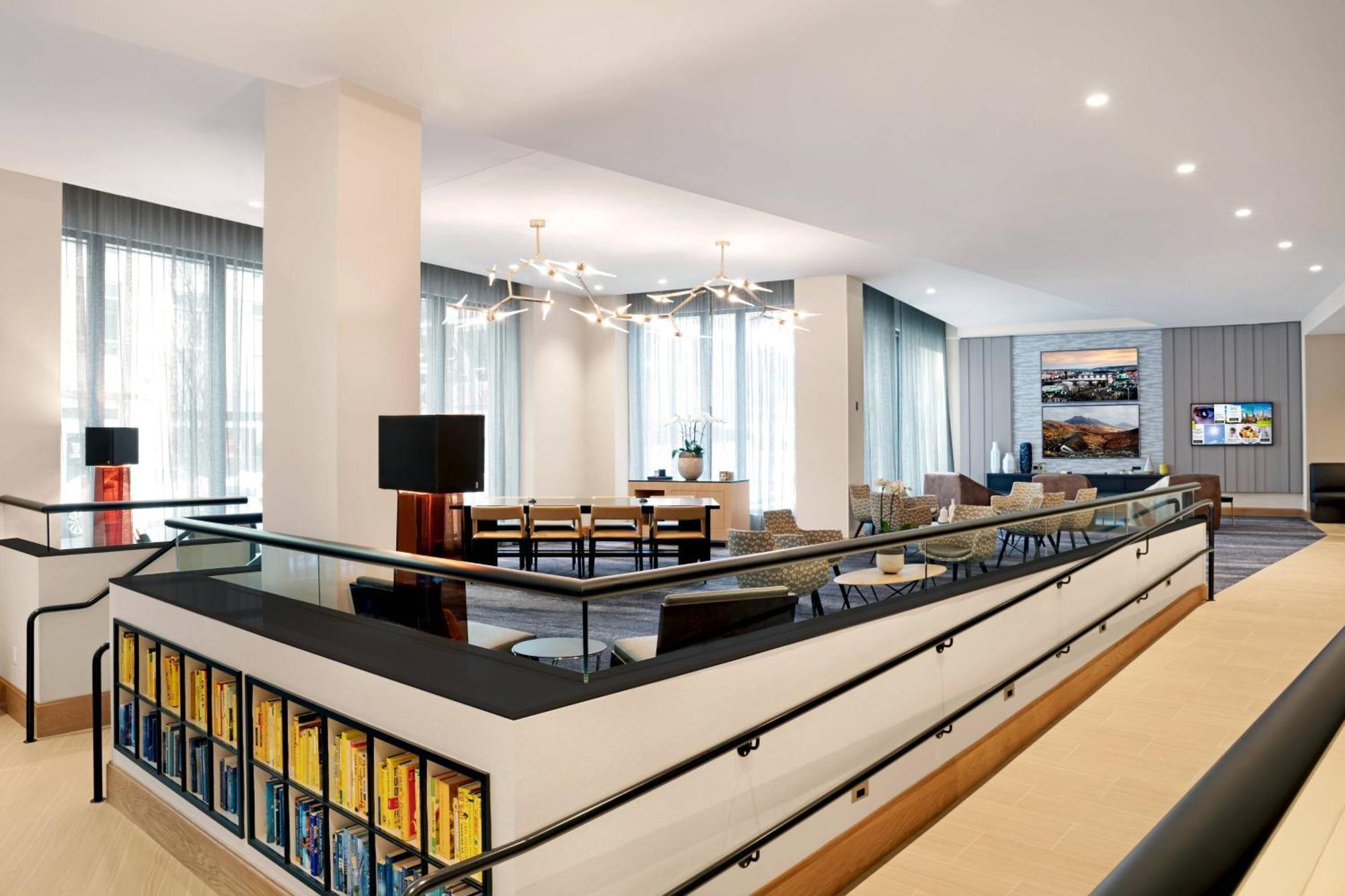 Courtyard Boston Downtown/North Station Hotel Bagian luar foto